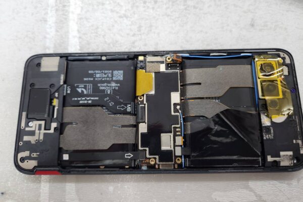 【ZenFone】【ROG Phone】の起動不良の修理